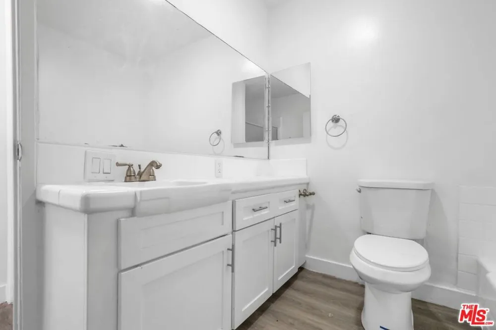 1030 Orange Grove Avenue #101 West Hollywood, CA 90046
