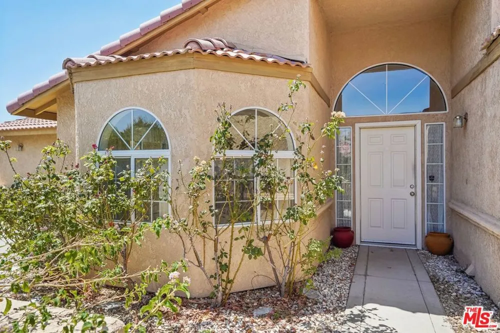 9711 Brookline Avenue Desert Hot Springs, CA 92240