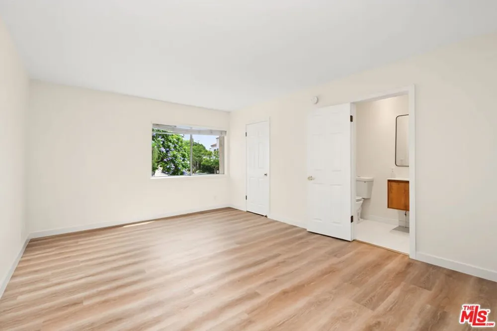 1831 Prosser Avenue #208 Los Angeles, CA 90025