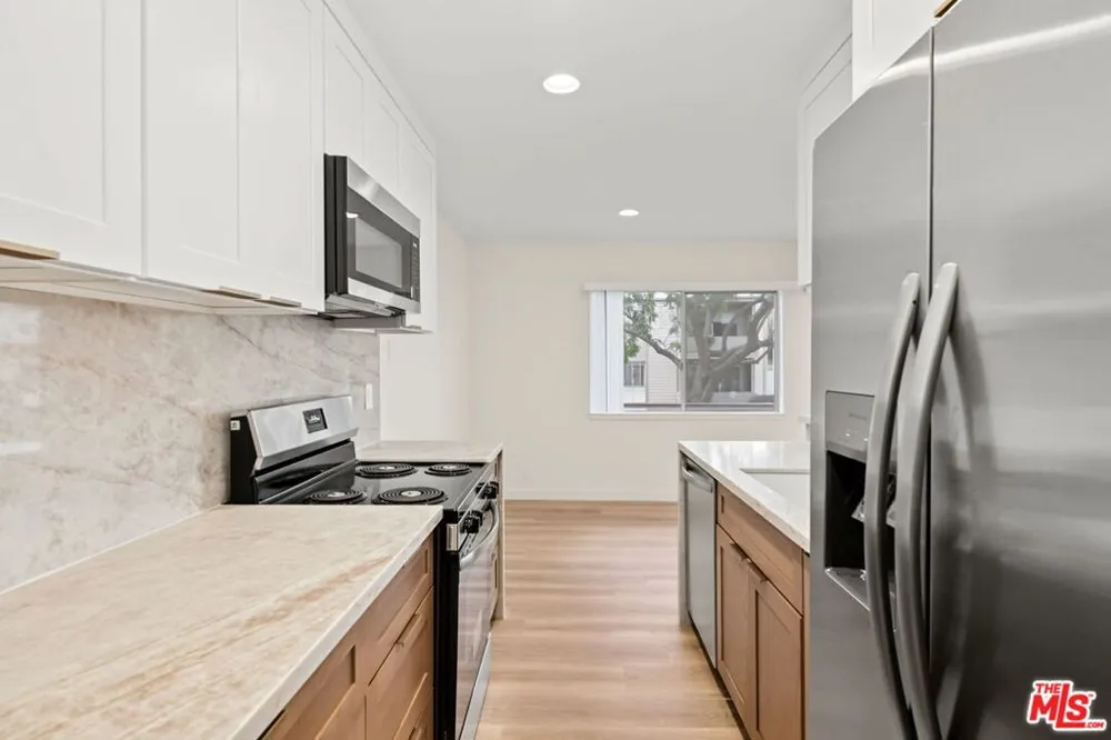 1831 Prosser Avenue #208 Los Angeles, CA 90025