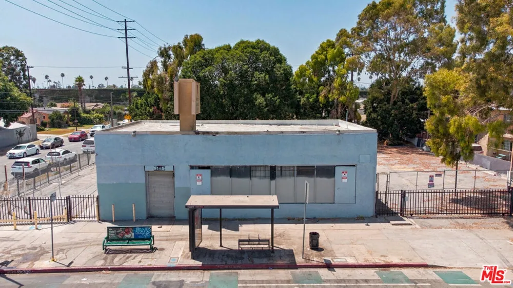 9145 S Broadway Los Angeles, CA 90003