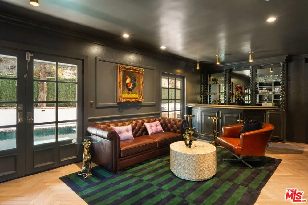 8244 Skyline Drive Los Angeles, CA 90046