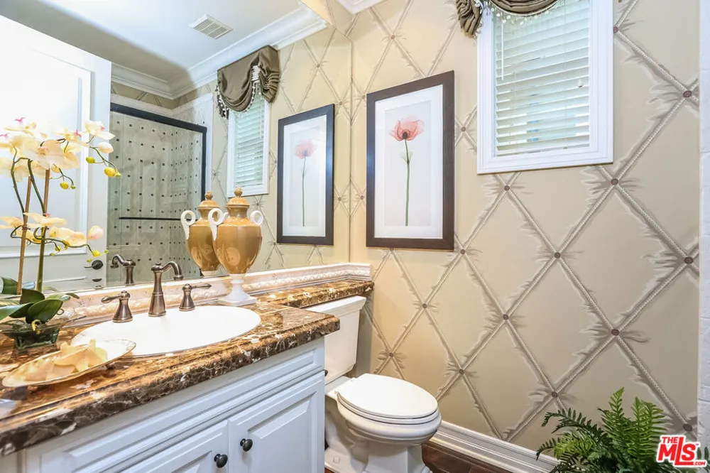 7391 Coastal View Drive Los Angeles, CA 90045