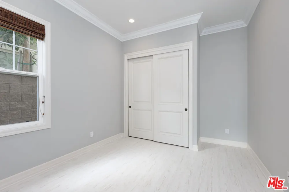 7391 Coastal View Drive Los Angeles, CA 90045