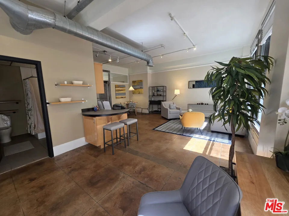 108 W 2nd Street #410 Los Angeles, CA 90012