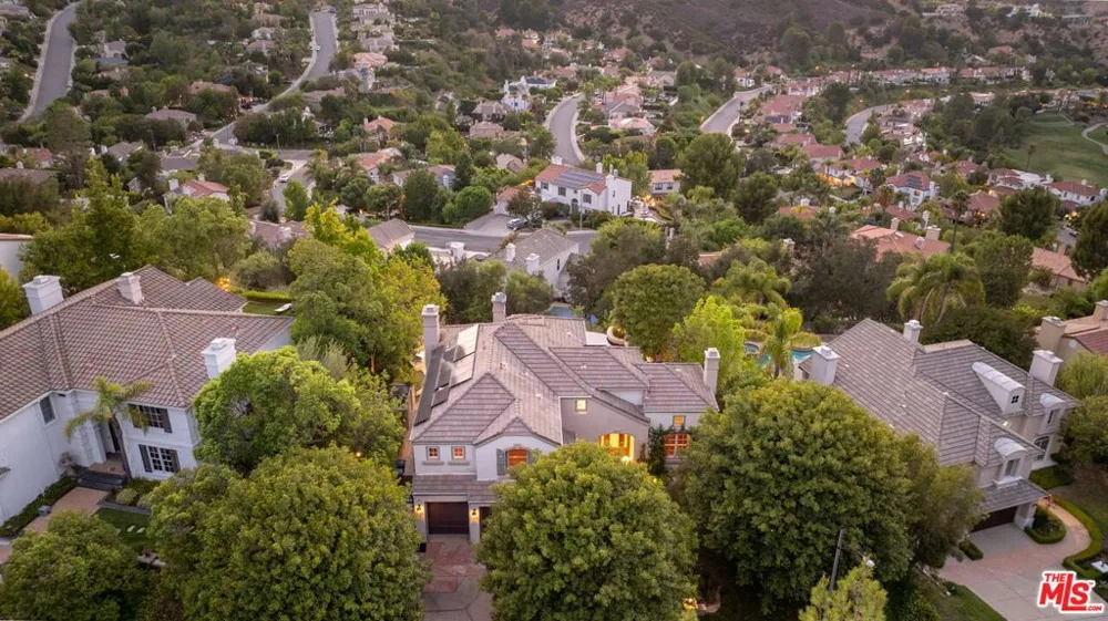 3469 Cordova Drive Calabasas, CA 91302