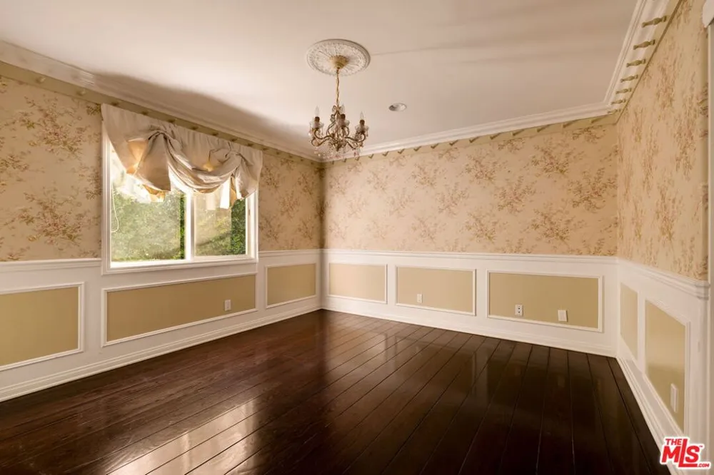 3469 Cordova Drive Calabasas, CA 91302