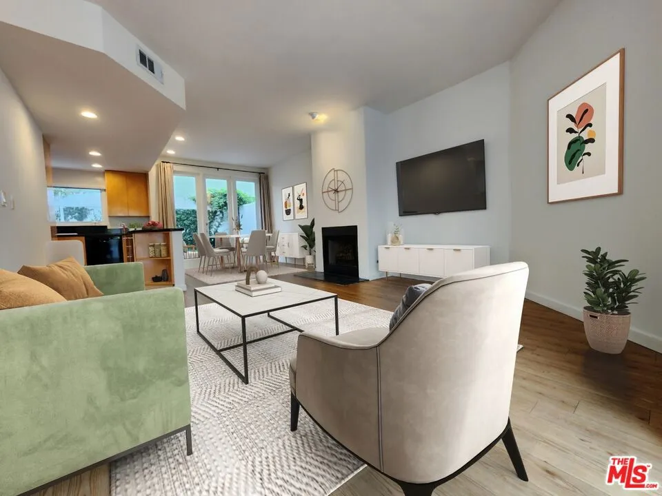 807 21st Street #5 Santa Monica, CA 90403