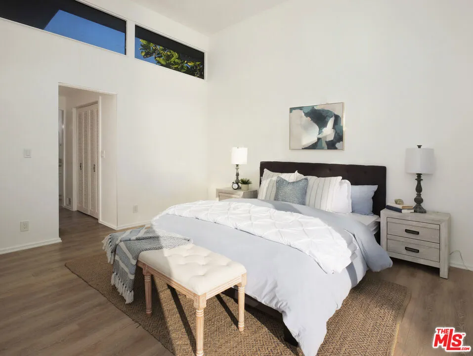 2105 W Paseo Del Mar San Pedro, CA 90732