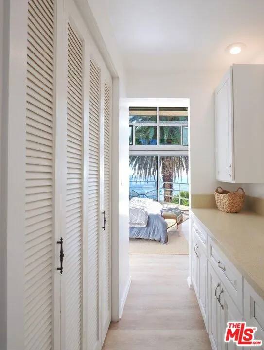 2105 W Paseo Del Mar San Pedro, CA 90732