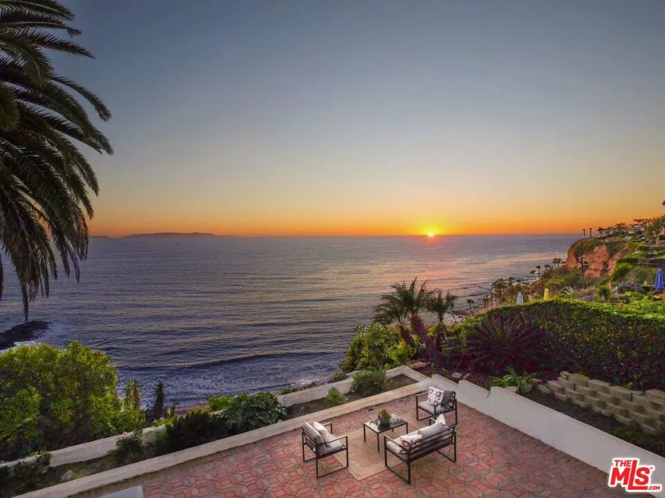 2105 W Paseo Del Mar San Pedro, CA 90732