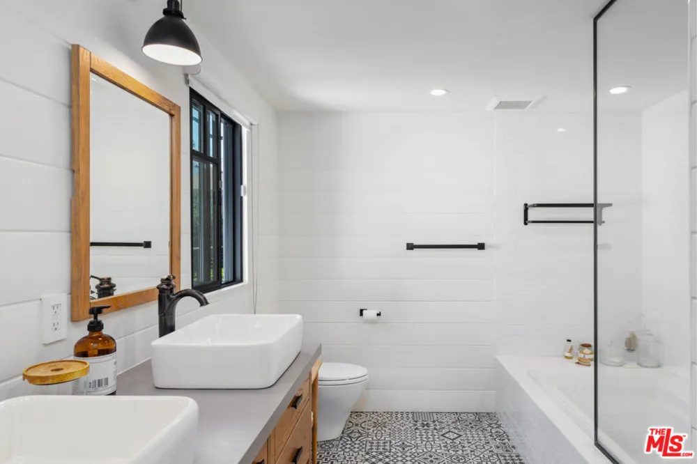 6316 Busch Drive Malibu, CA 90265