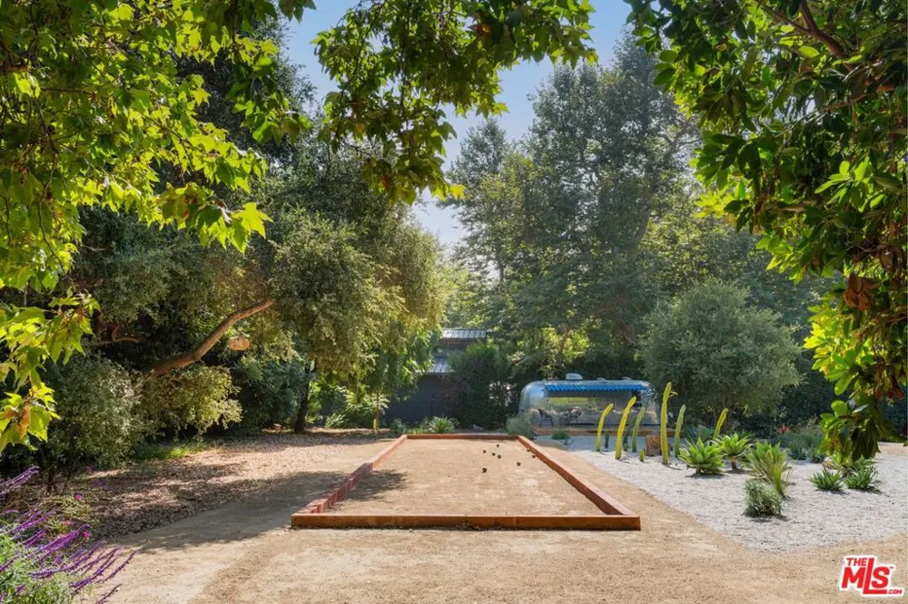 6316 Busch Drive Malibu, CA 90265