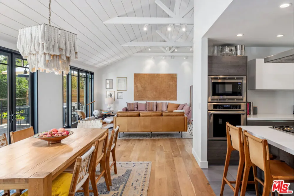 6316 Busch Drive Malibu, CA 90265
