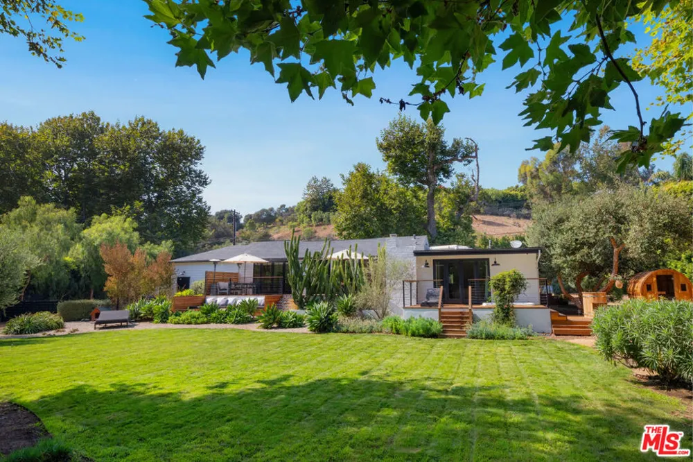 6316 Busch Drive Malibu, CA 90265
