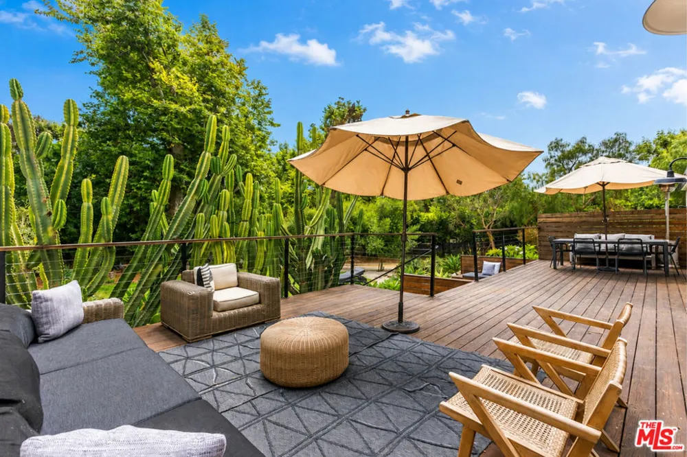 6316 Busch Drive Malibu, CA 90265