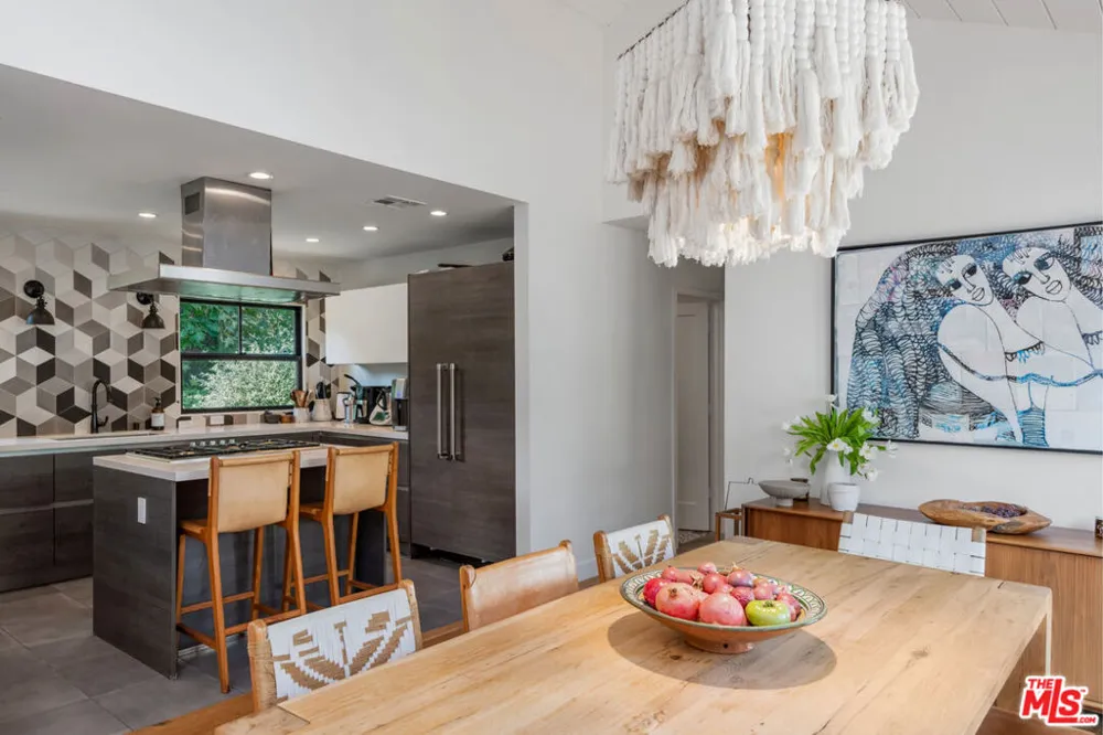 6316 Busch Drive Malibu, CA 90265