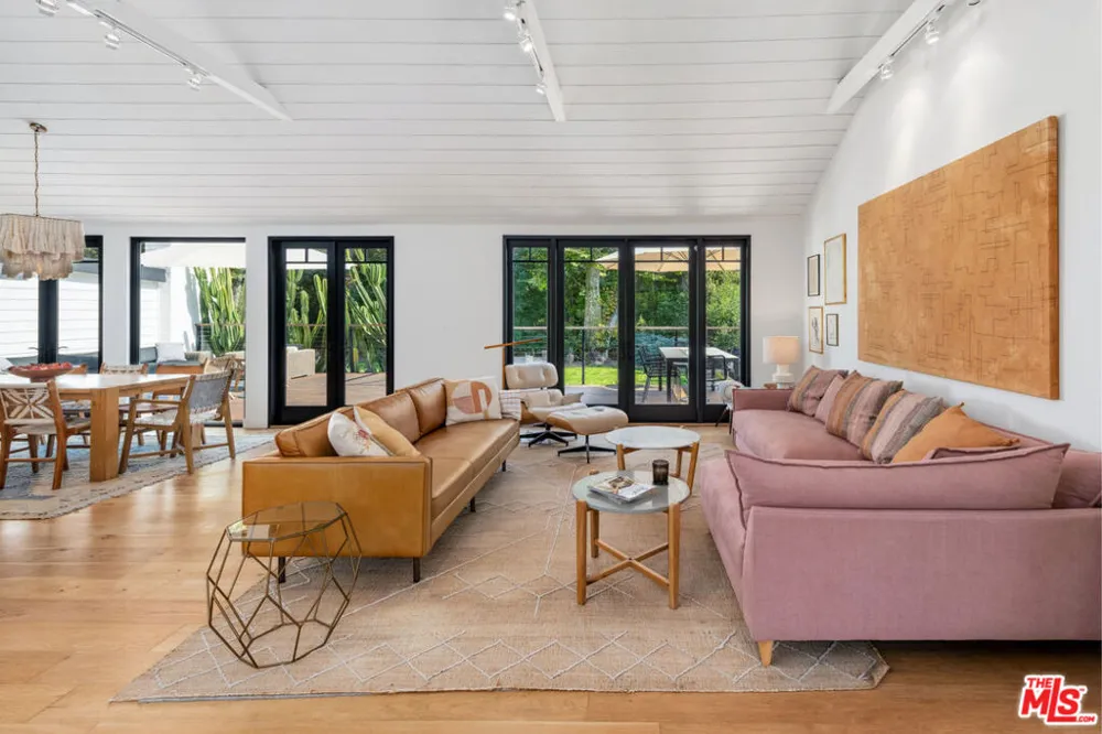 6316 Busch Drive Malibu, CA 90265