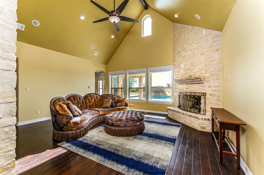 223 E Bay Drive Bridgeport, TX 76426