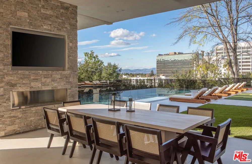 4701 Sophia Avenue Encino, CA 91436