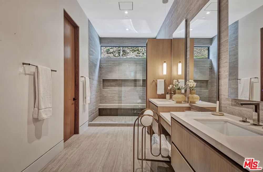 4701 Sophia Avenue Encino, CA 91436