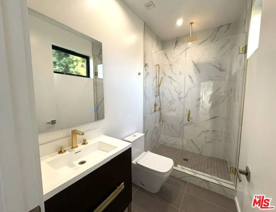 4338 Huntley Avenue Culver City, CA 90230