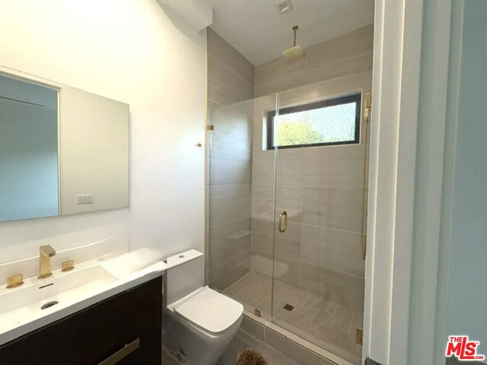 4338 Huntley Avenue Culver City, CA 90230