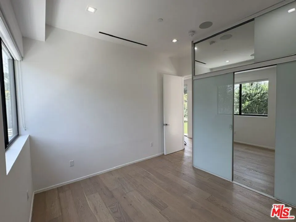 4338 Huntley Avenue Culver City, CA 90230