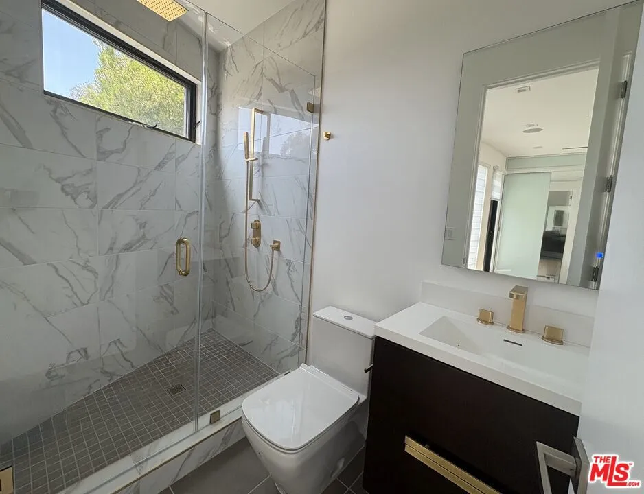 4338 Huntley Avenue Culver City, CA 90230