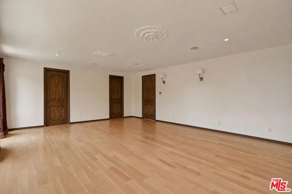 28305 Via Acero Street Malibu, CA 90265