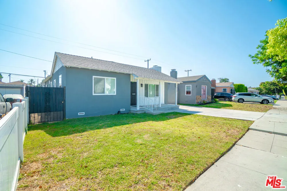 1410 Willow Avenue Compton, CA 90221
