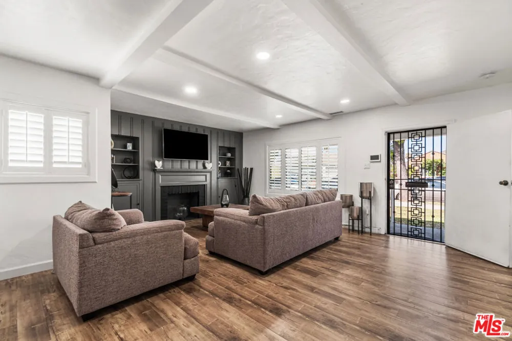 1410 Willow Avenue Compton, CA 90221