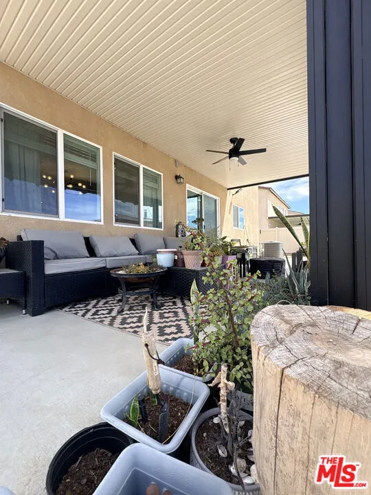 282 Basswood Way San Jacinto, CA 92583