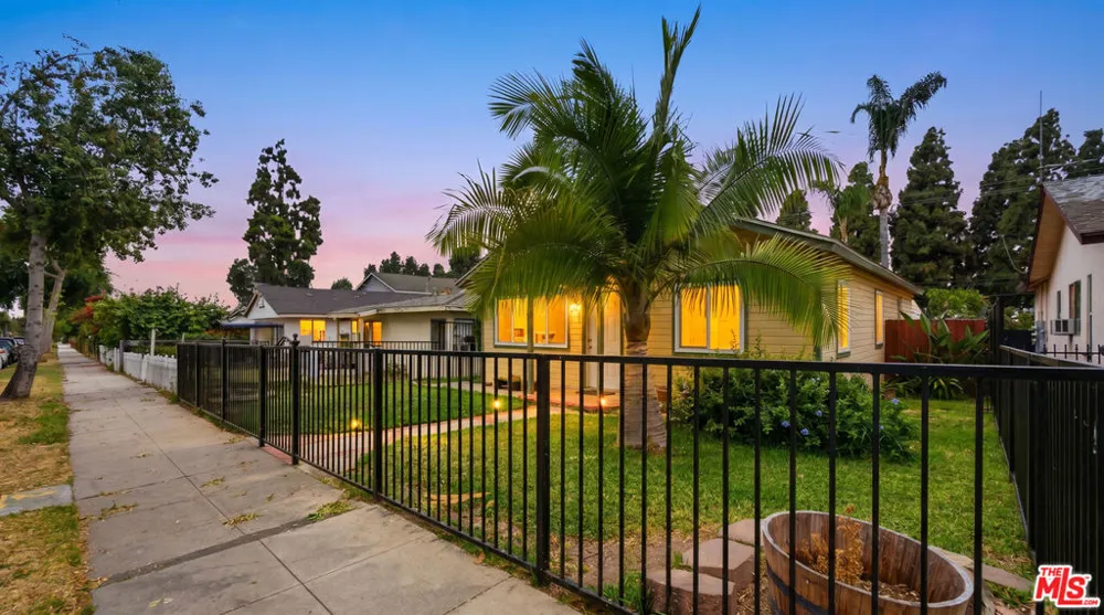 6229 Canobie Avenue Whittier, CA 90601