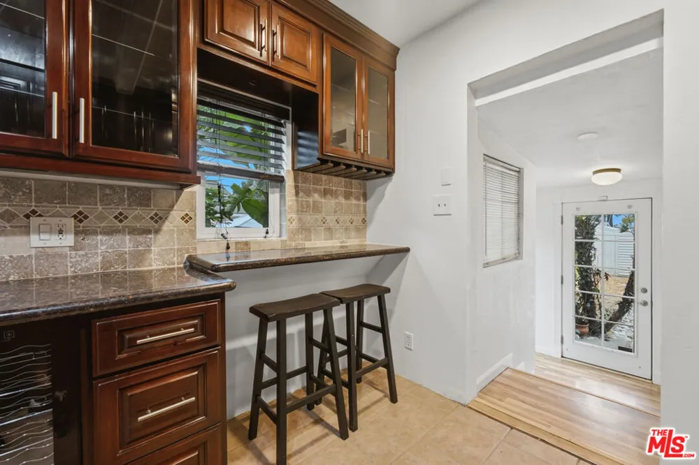 6229 Canobie Avenue Whittier, CA 90601
