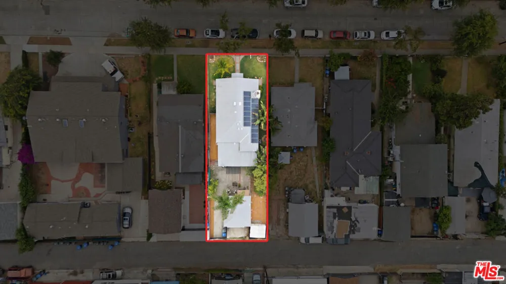 6229 Canobie Avenue Whittier, CA 90601