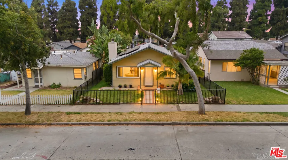6229 Canobie Avenue Whittier, CA 90601