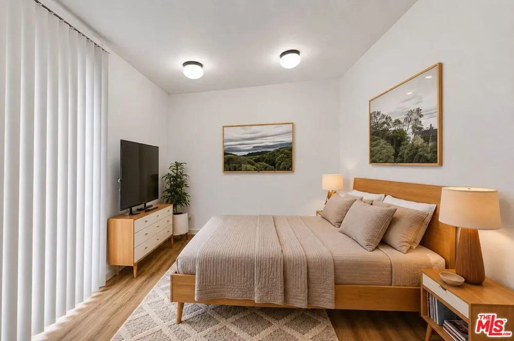 6229 Canobie Avenue Whittier, CA 90601