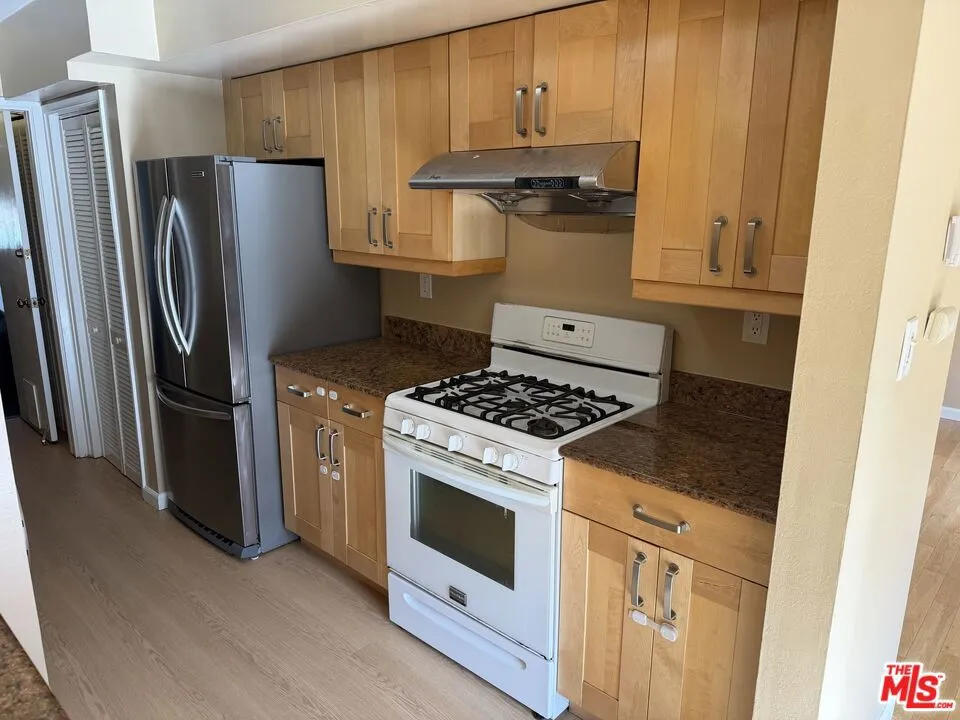 3755 Radburn Drive South San Francisco, CA 94080
