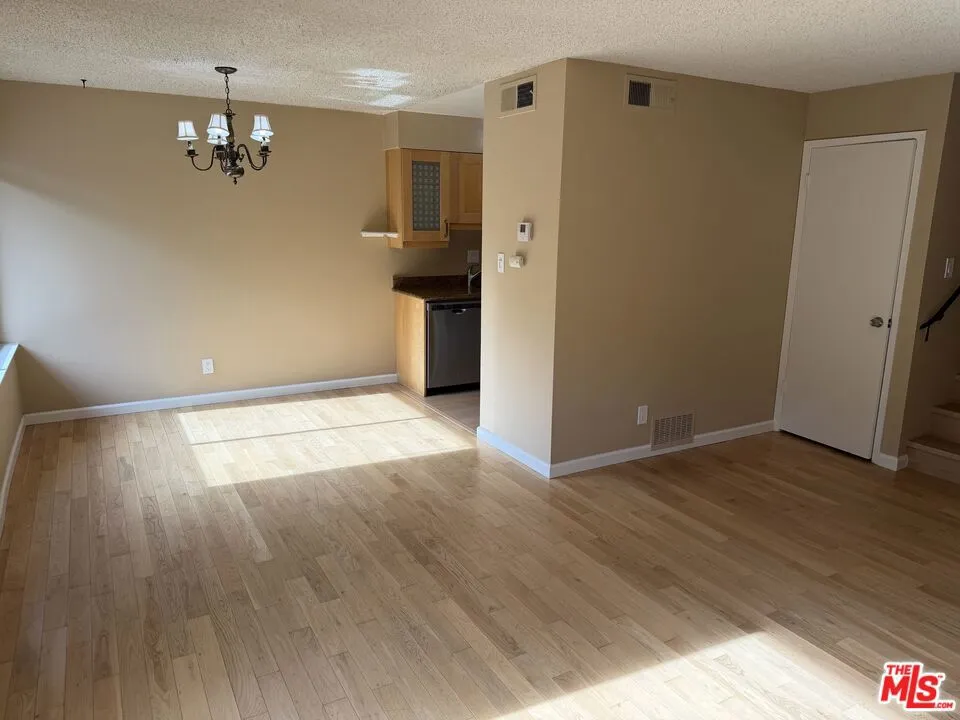 3755 Radburn Drive South San Francisco, CA 94080