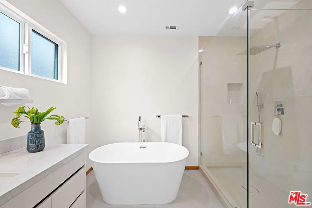 348 S Orange Drive Los Angeles, CA 90036