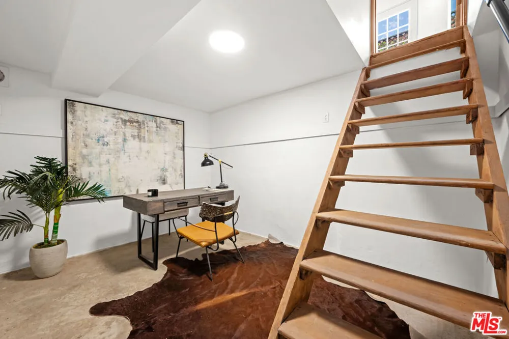 348 S Orange Drive Los Angeles, CA 90036