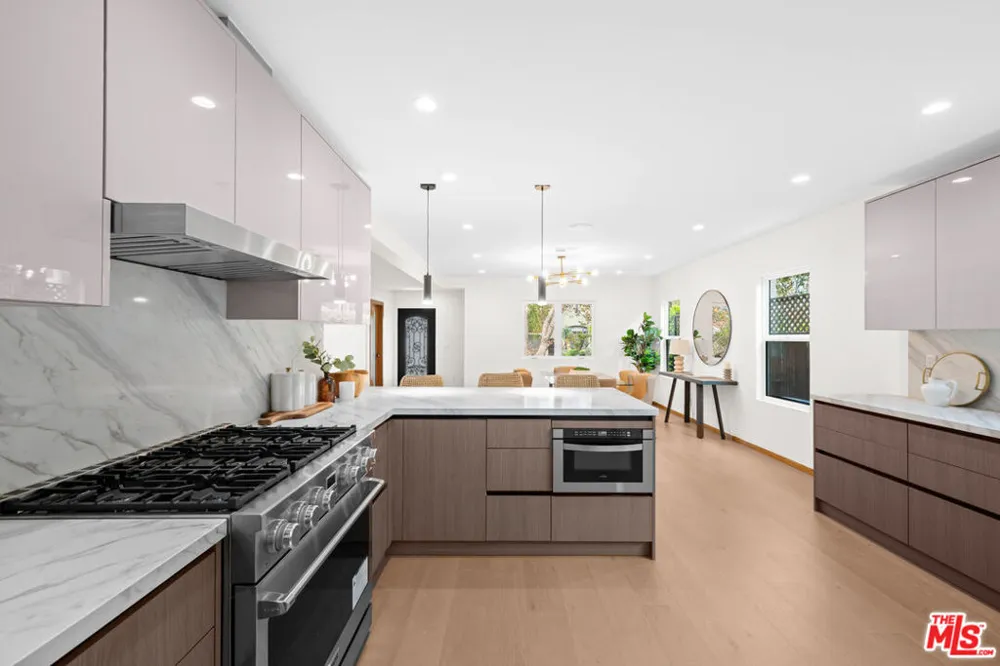 348 S Orange Drive Los Angeles, CA 90036