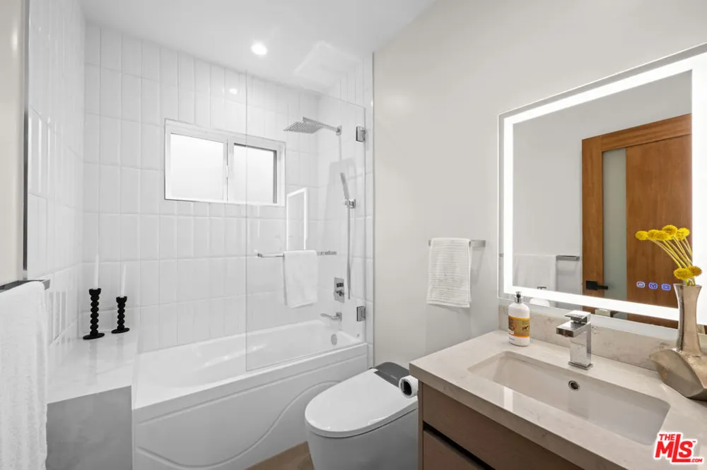 348 S Orange Drive Los Angeles, CA 90036