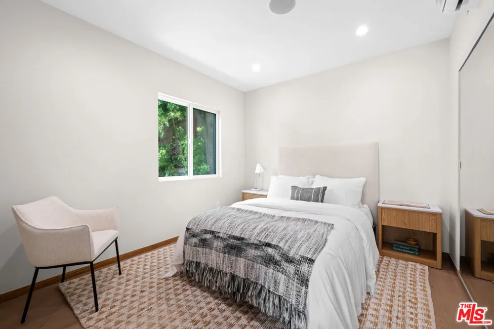 348 S Orange Drive Los Angeles, CA 90036
