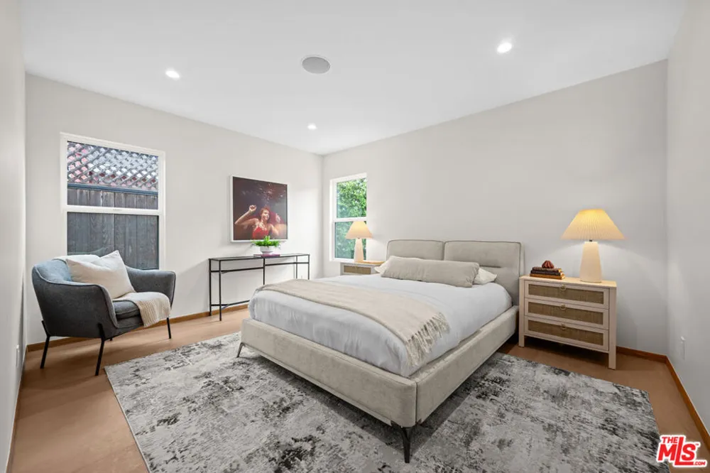 348 S Orange Drive Los Angeles, CA 90036