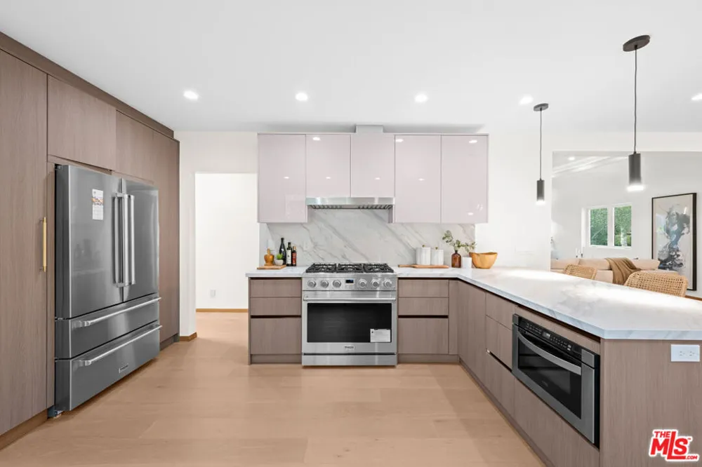 348 S Orange Drive Los Angeles, CA 90036