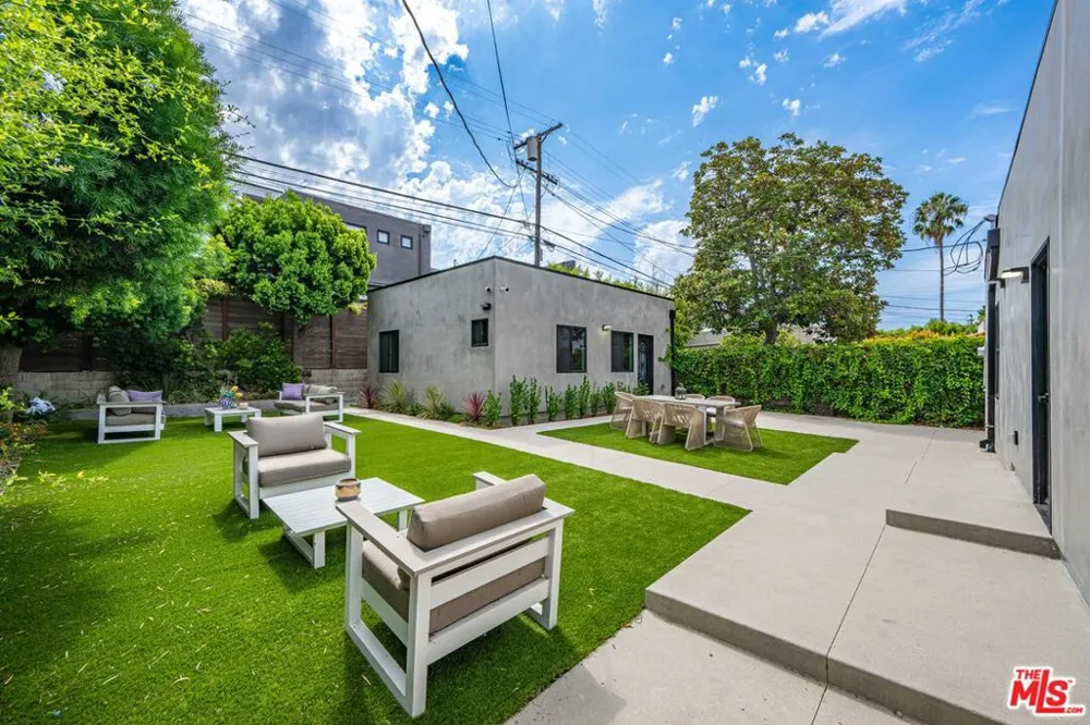 348 S Orange Drive Los Angeles, CA 90036