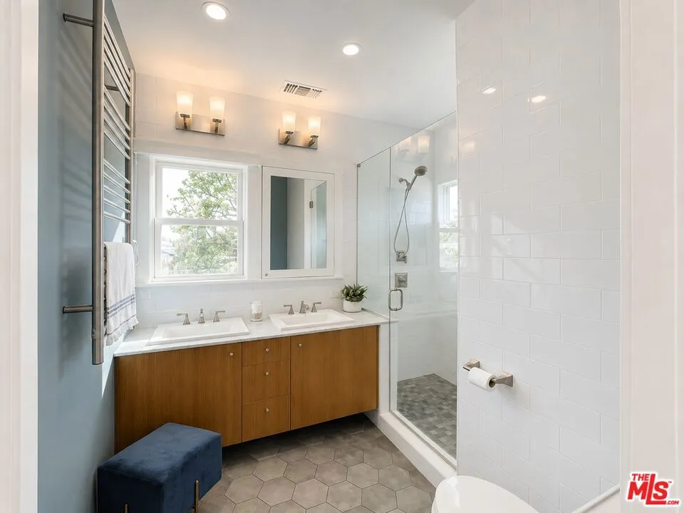 713 Bay Street Santa Monica, CA 90405