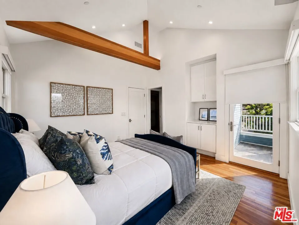 713 Bay Street Santa Monica, CA 90405